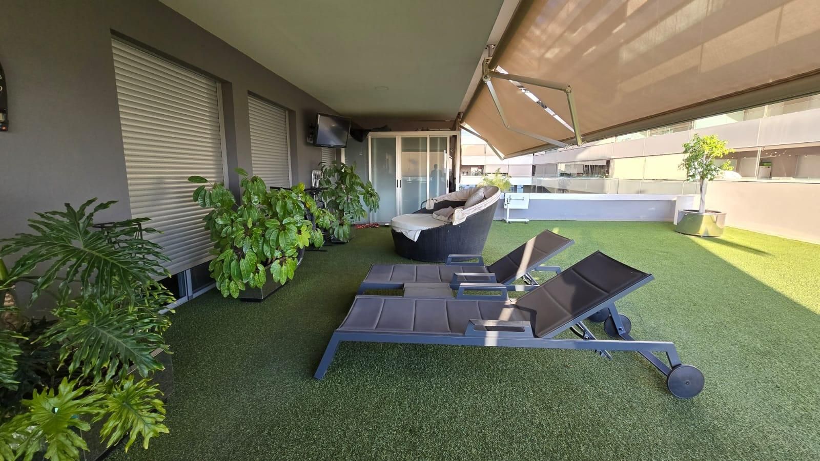 Terrassa de Pis en venda en Elche / Elx amb Aire condicionat, Calefacció i Terrassa