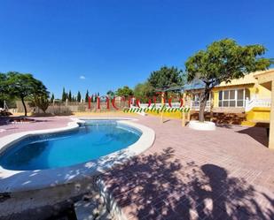 Vista exterior de Casa o xalet en venda en Elche / Elx amb Calefacció, Jardí privat i Terrassa