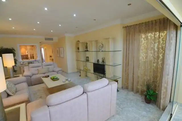 Apartament amb piscina en venda a Calle Calle Torrequebrada, imagen 31