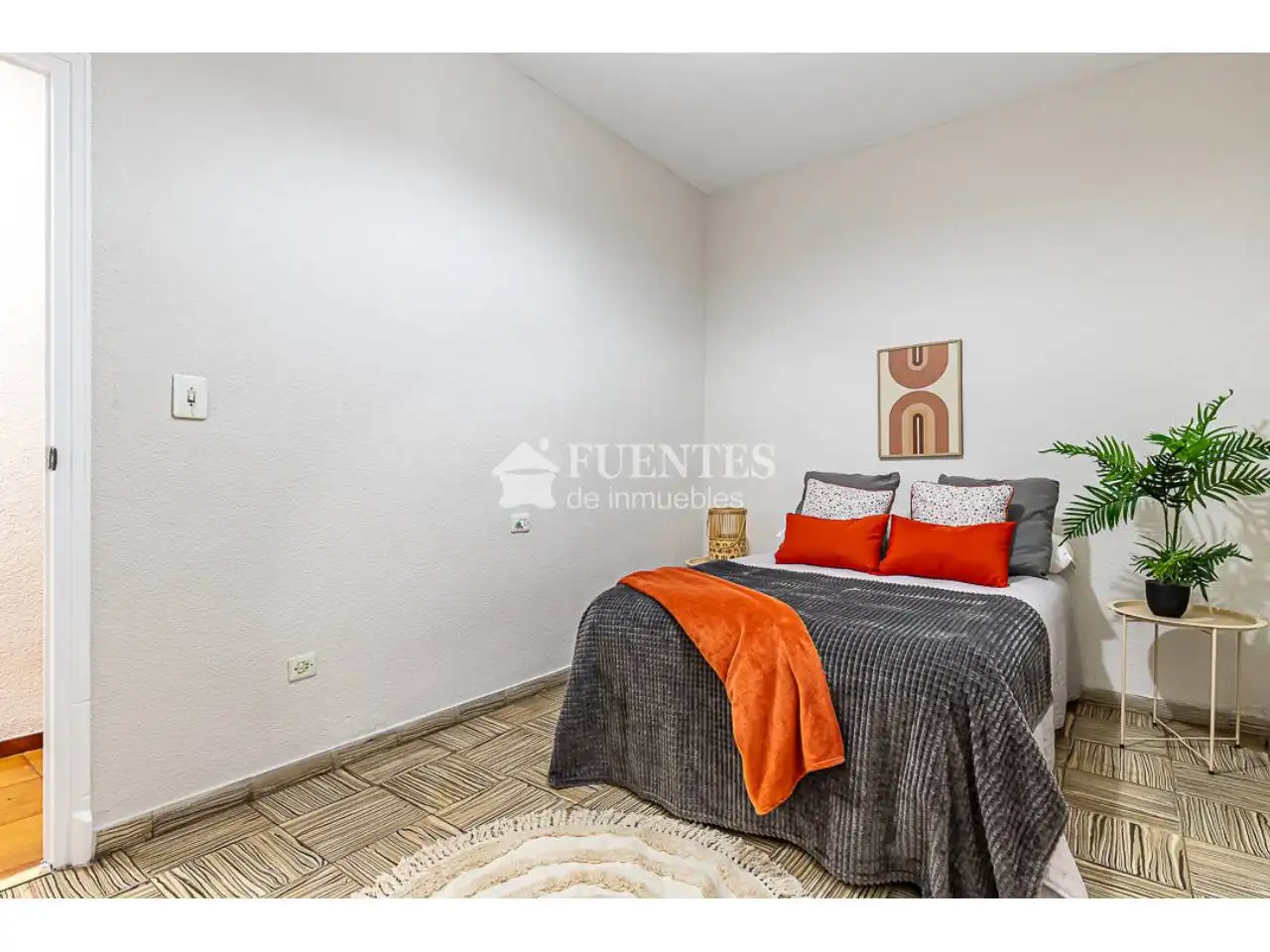Habitación de Piso en venta en Alicante / Alacant con Terraza