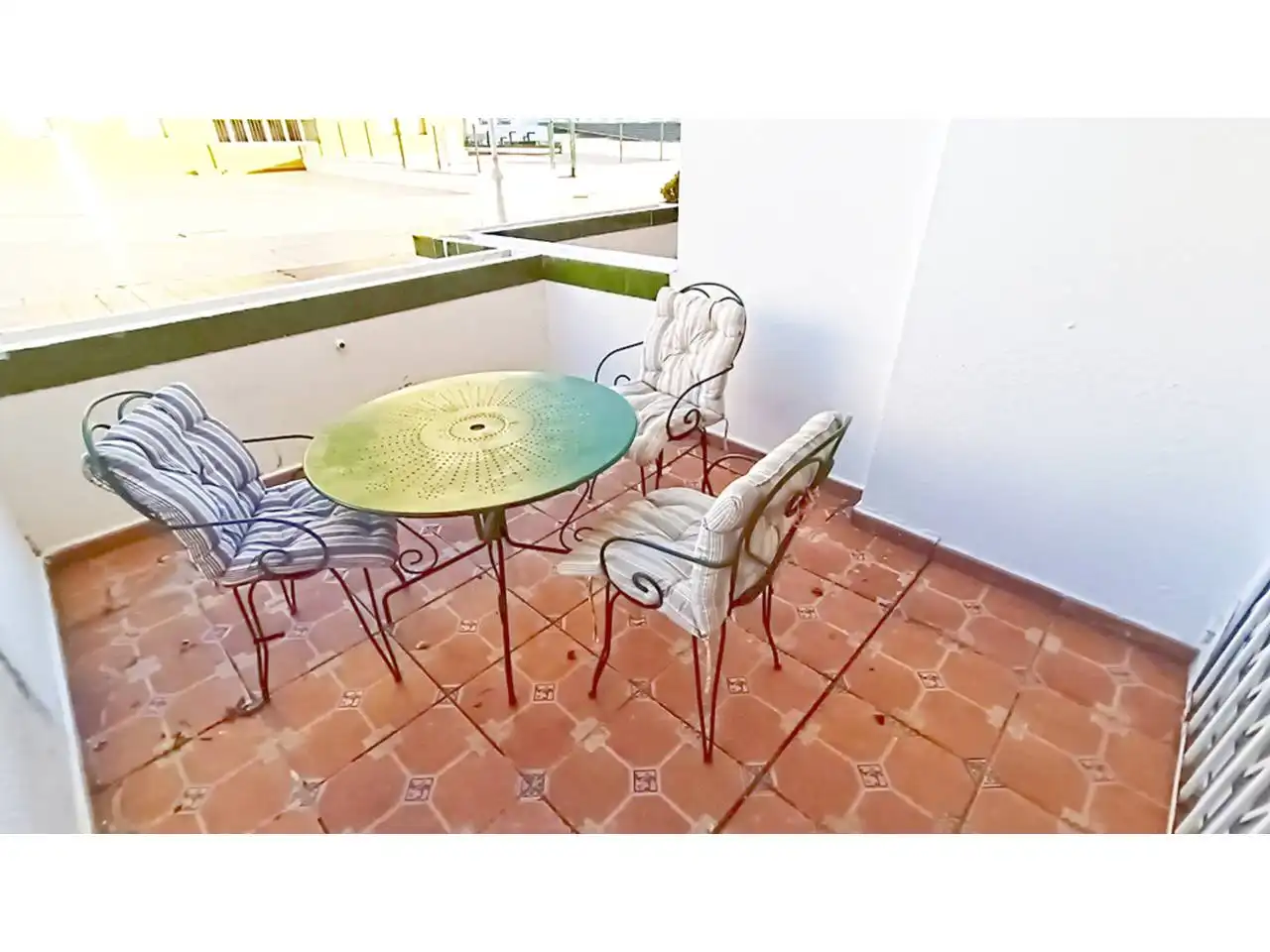Terraza de Estudio en venta en Peñíscola / Peníscola con Terraza, Amueblado y Piscina comunitaria