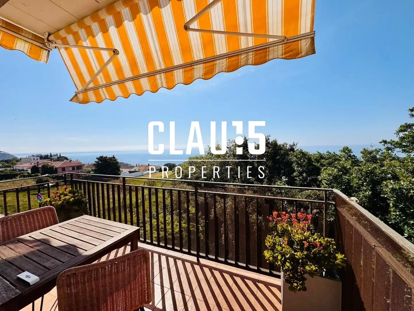 Außenansicht von Maisonette zum Verkauf in Blanes mit Klimaanlage, Heizung und Terrasse