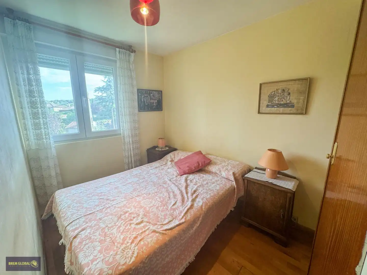 Dormitori de Casa o xalet en venda en Puentes Viejas amb Jardí privat, Traster i Moblat