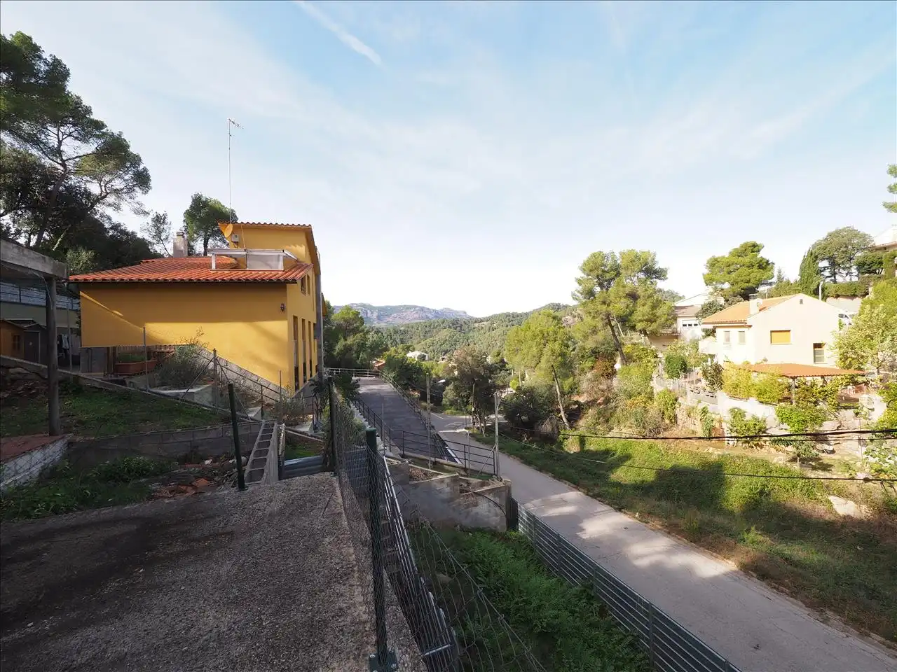 Vista exterior de Casa o xalet en venda en Castellar del Vallès