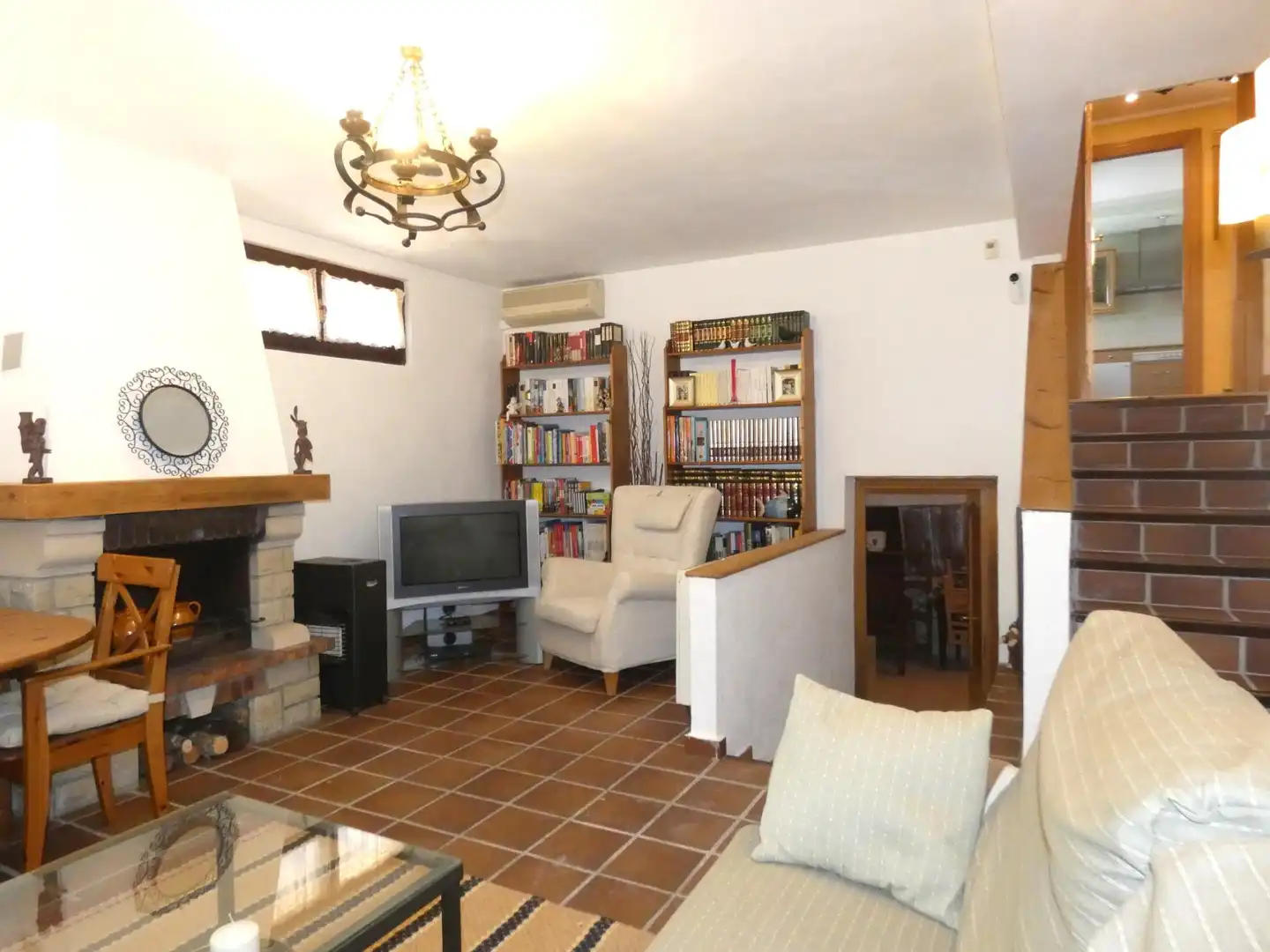 Sala d'estar de Casa o xalet en venda en Utebo amb Aire condicionat, Calefacció i Jardí privat