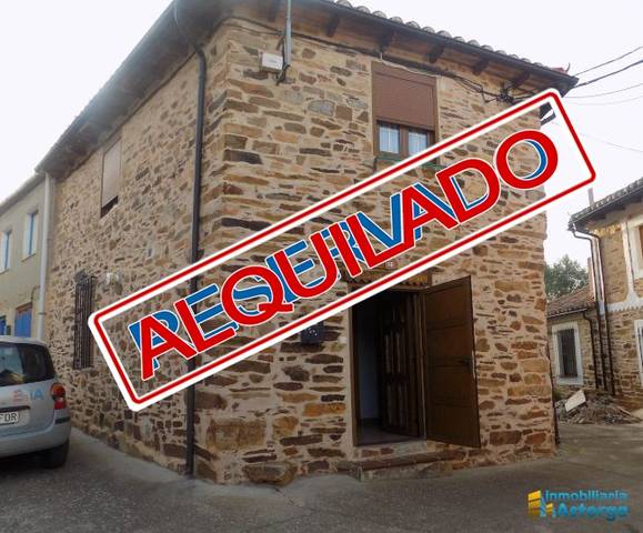 Casa-chalet en Alquiler en Calle Jose Antonio en Brazuelo