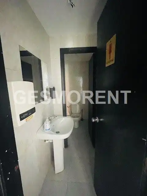 Local comercial en venda a Ponent, imagen 7