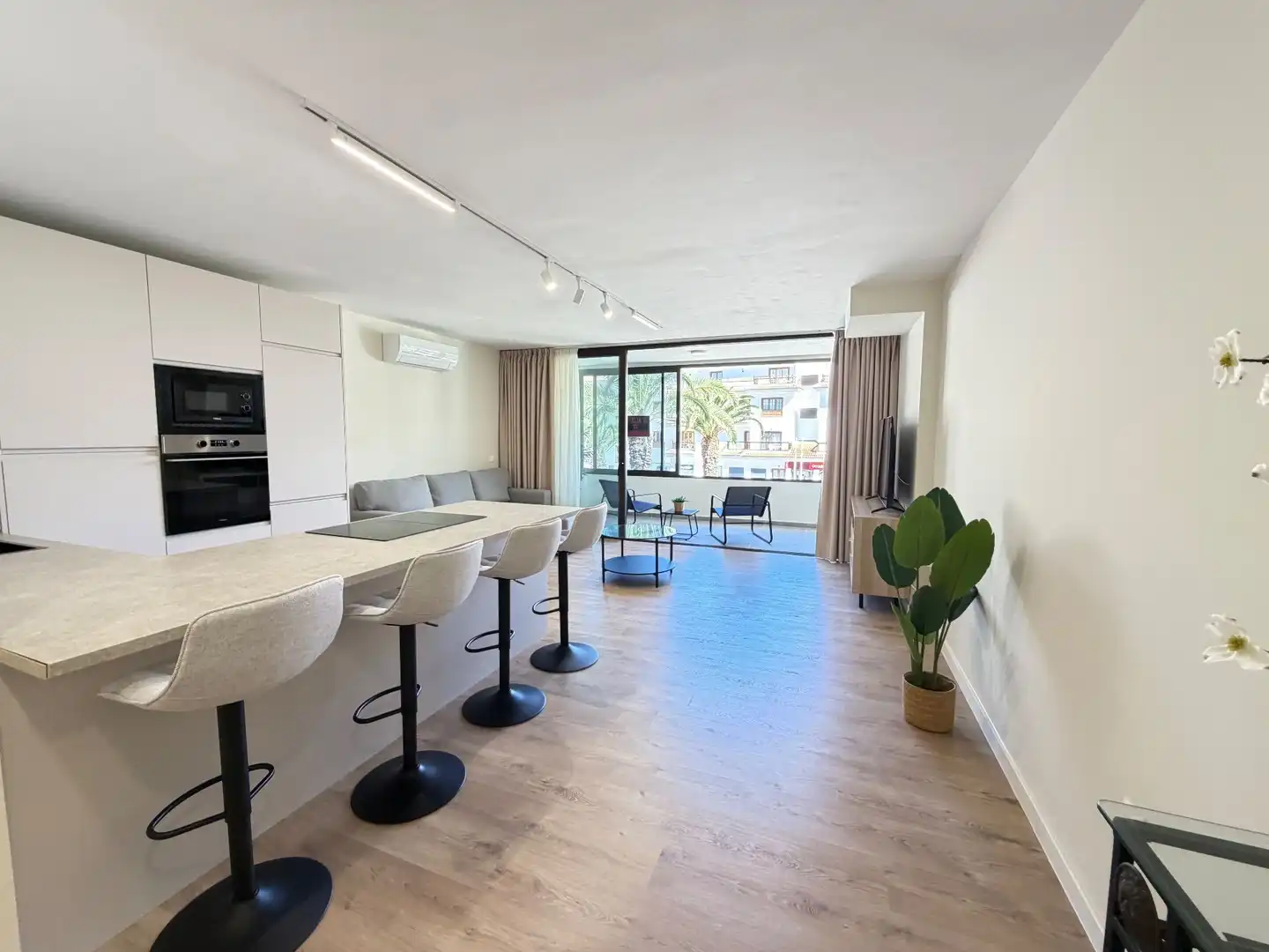 Wohnzimmer von Wohnungen zur Miete in Puerto de la Cruz mit Terrasse, Möbliert und Gemeinschaftspool