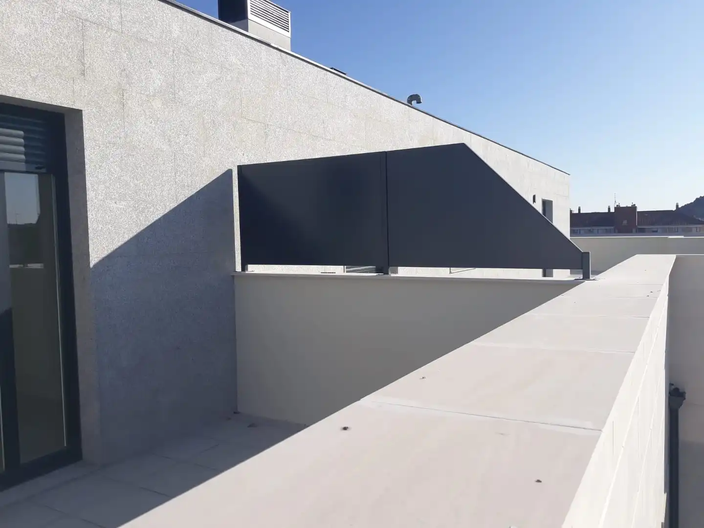 Vista exterior de Ático en venta en Palencia con Terraza, Trastero y Piscina comunitaria