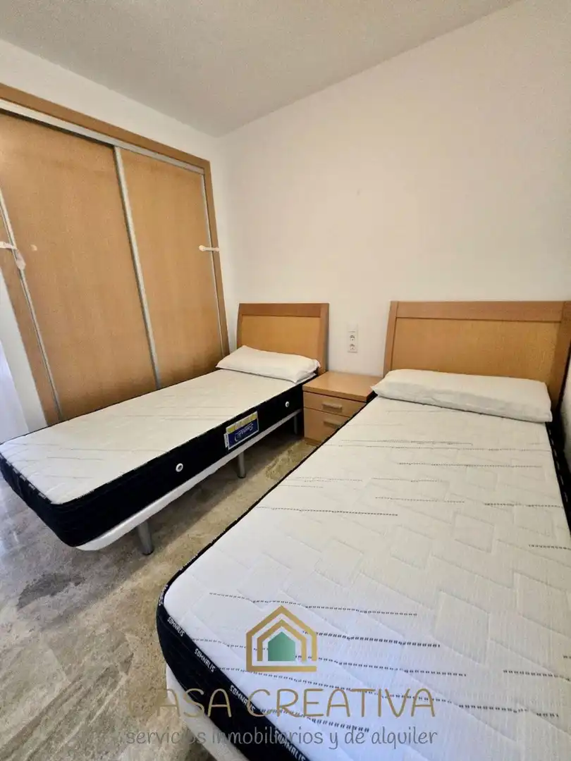 Piso en venta en Calle Miguel Angel Blanco, Casco Urbano