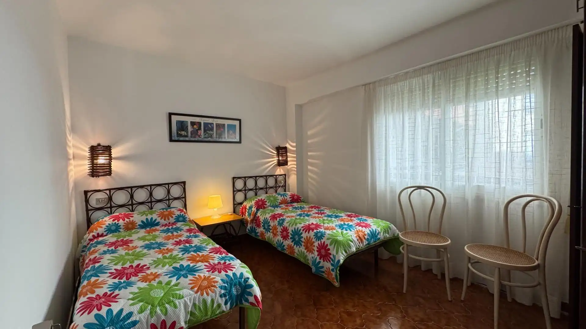 Schlafzimmer von Wohnungen zum Verkauf in Castell d'Aro, Platja d'Aro i s'Agaró mit Klimaanlage, Terrasse und Möbliert