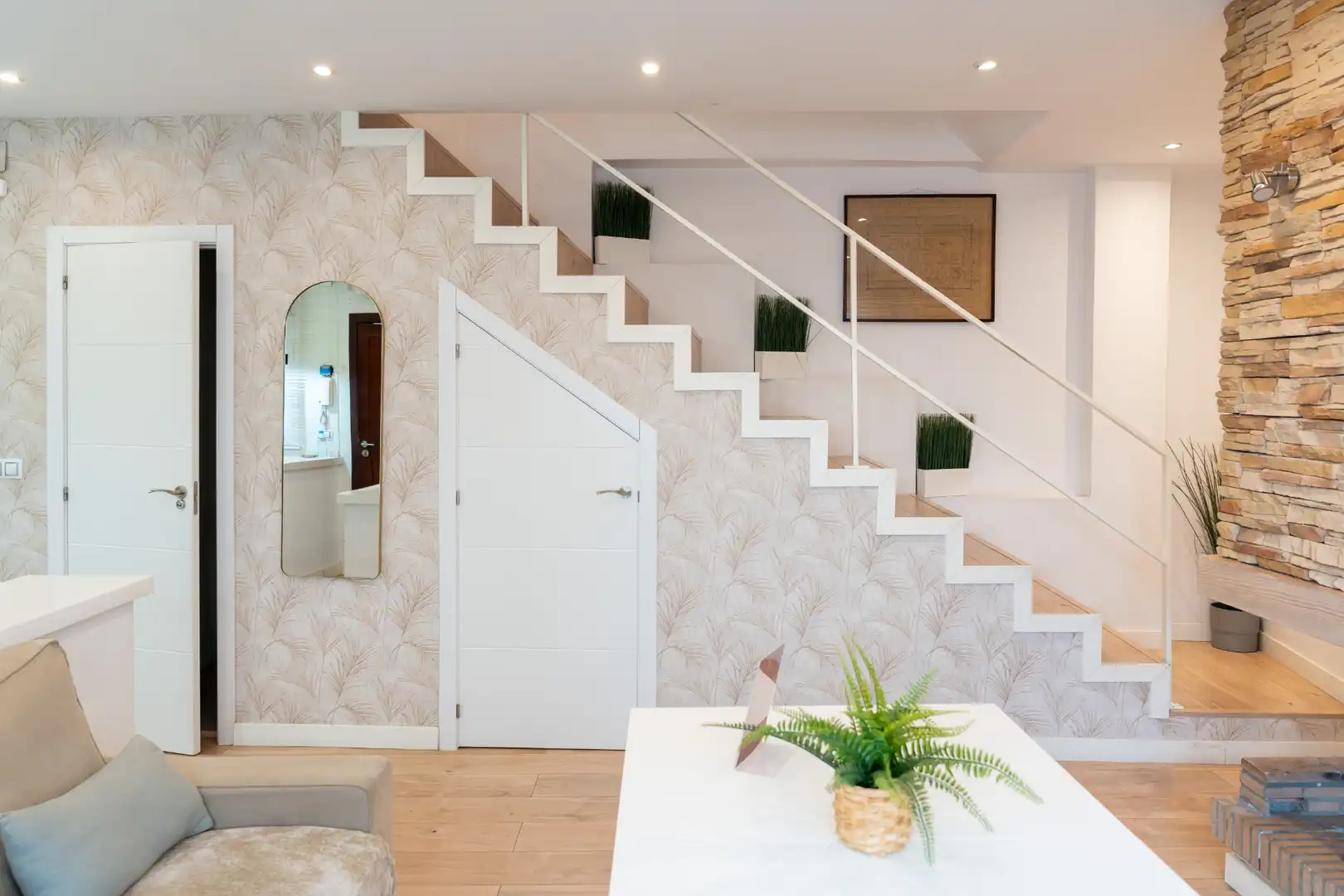 Flat for sale in Sevilla  with Air Conditioner, Heating and Parquet flooring