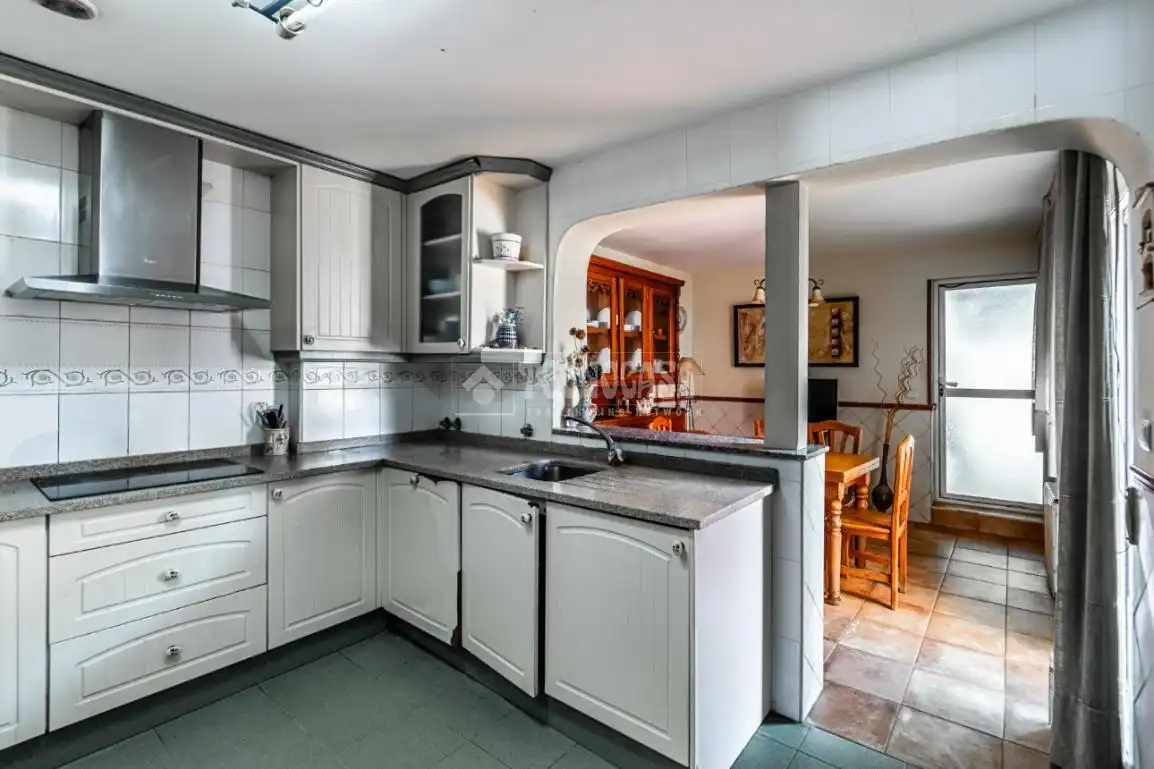 Cocina de Casa adosada en venta en Rivas-Vaciamadrid con Aire acondicionado, Calefacción y Jardín privado