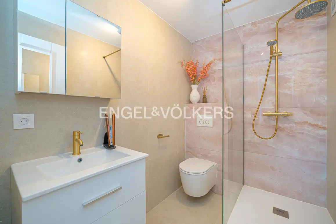 Maison avec piscine à vendre à Avenida País Valencia, imagen 8