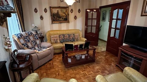 Foto 3 von Wohnung zum Verkauf in Calle Navas de Tolosa, Avda de Madrid - Pº de la Estación, Jaén Capital