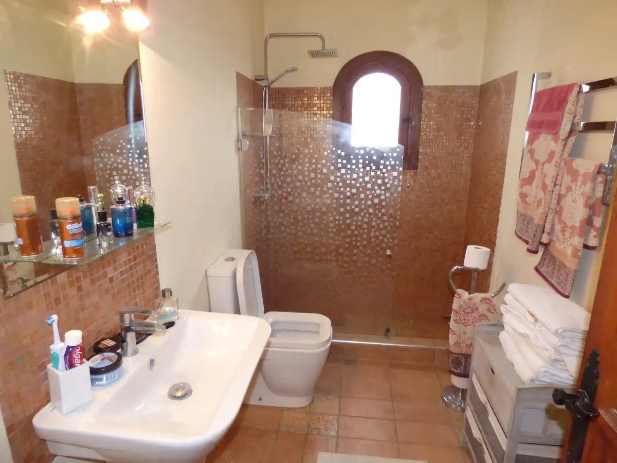 Casa amb piscina en venda a REINO UNIDO, imagen 7