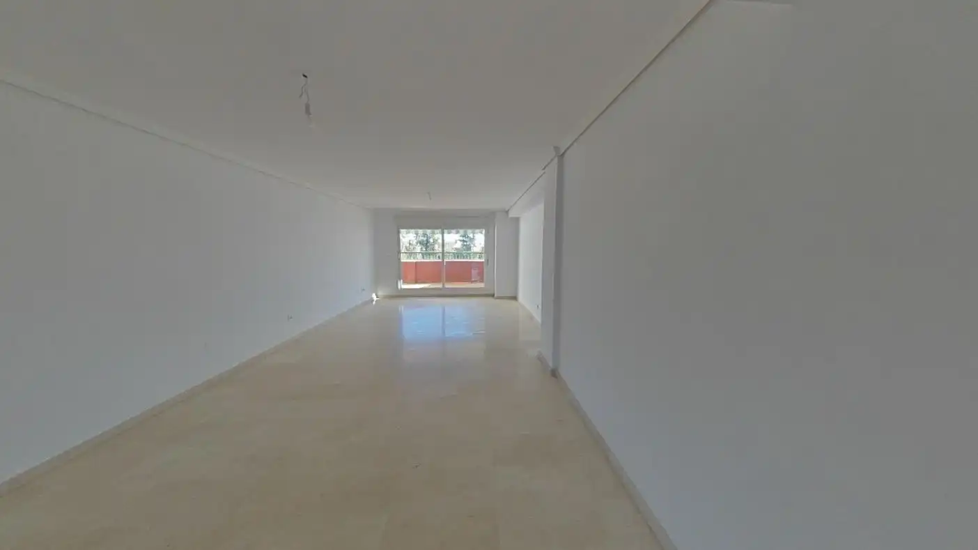 Piso en venta en Urb Las Adelfas de Guadalmina Baja , Guadalmina Baja