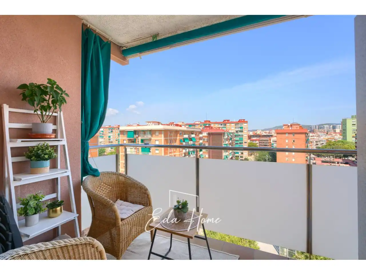 Balcony of Flat for sale in Cornellà de Llobregat  with Air Conditioner, Heating and Parquet flooring