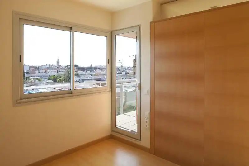 Apartament de lloguer a Calle Huestes, 3, La Buhaira