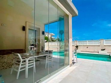 Villa avec balcon à vendre à alfredo nobel 147