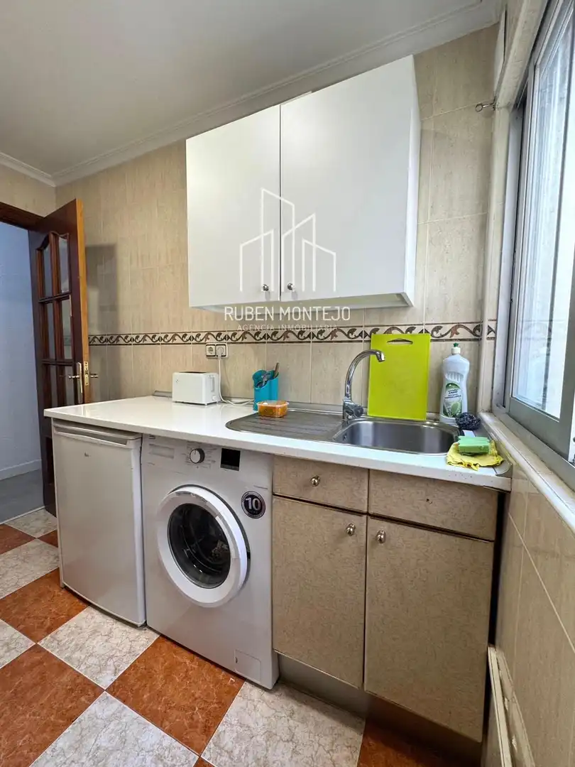 Küche von Wohnung zur untervermieten in Salamanca mit Heizung, Terrasse und Möbliert