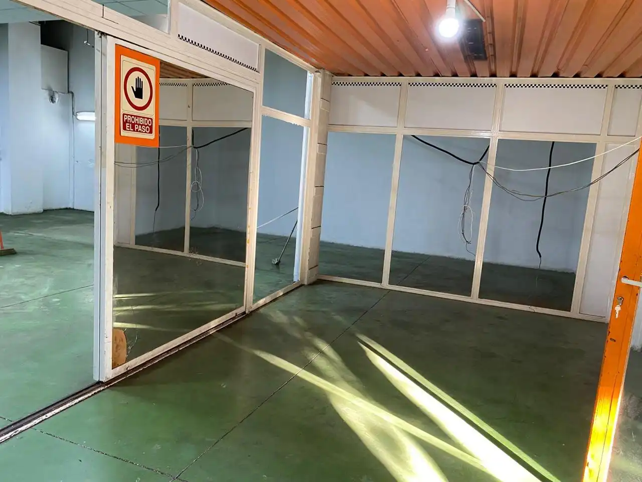 Local comercial en alquiler en El Real, imagen 6