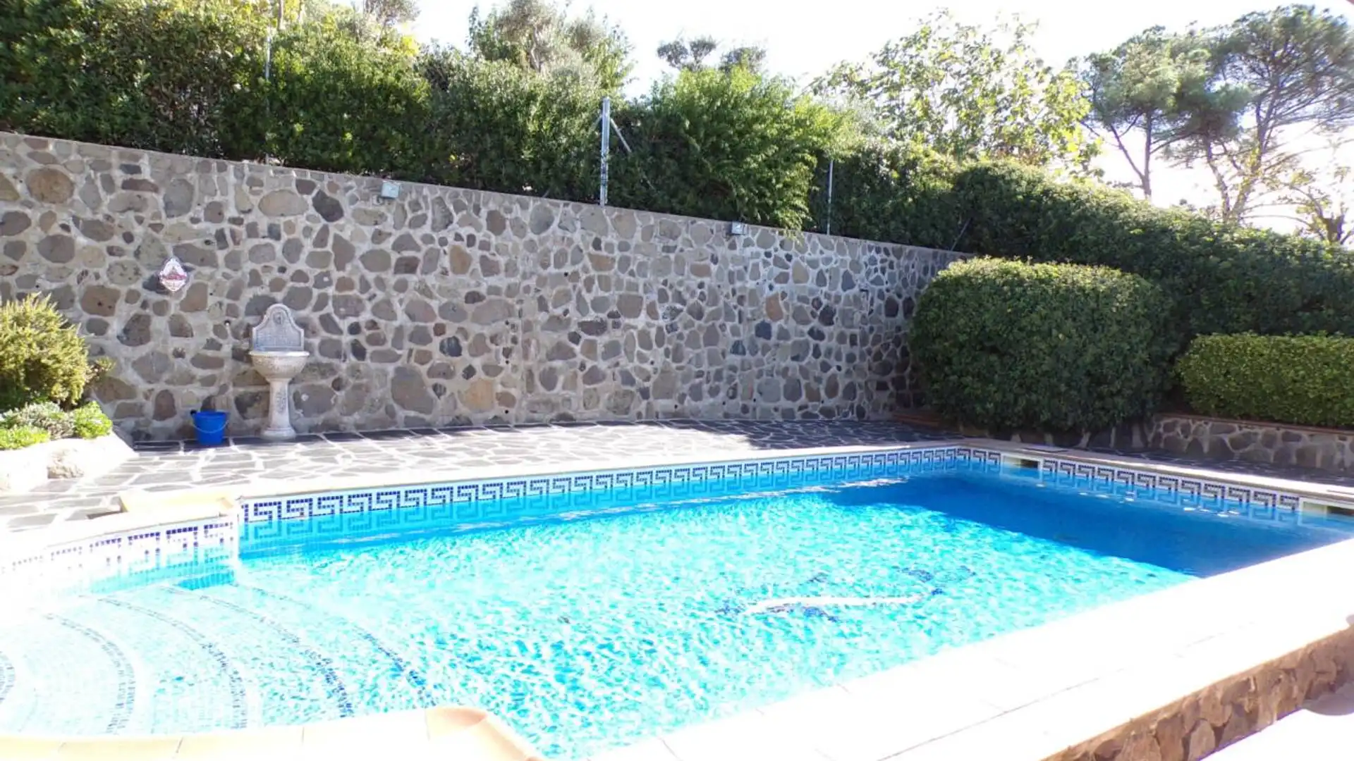 Piscina de Casa o chalet en venta en Maçanet de la Selva con Calefacción, Jardín privado y Terraza