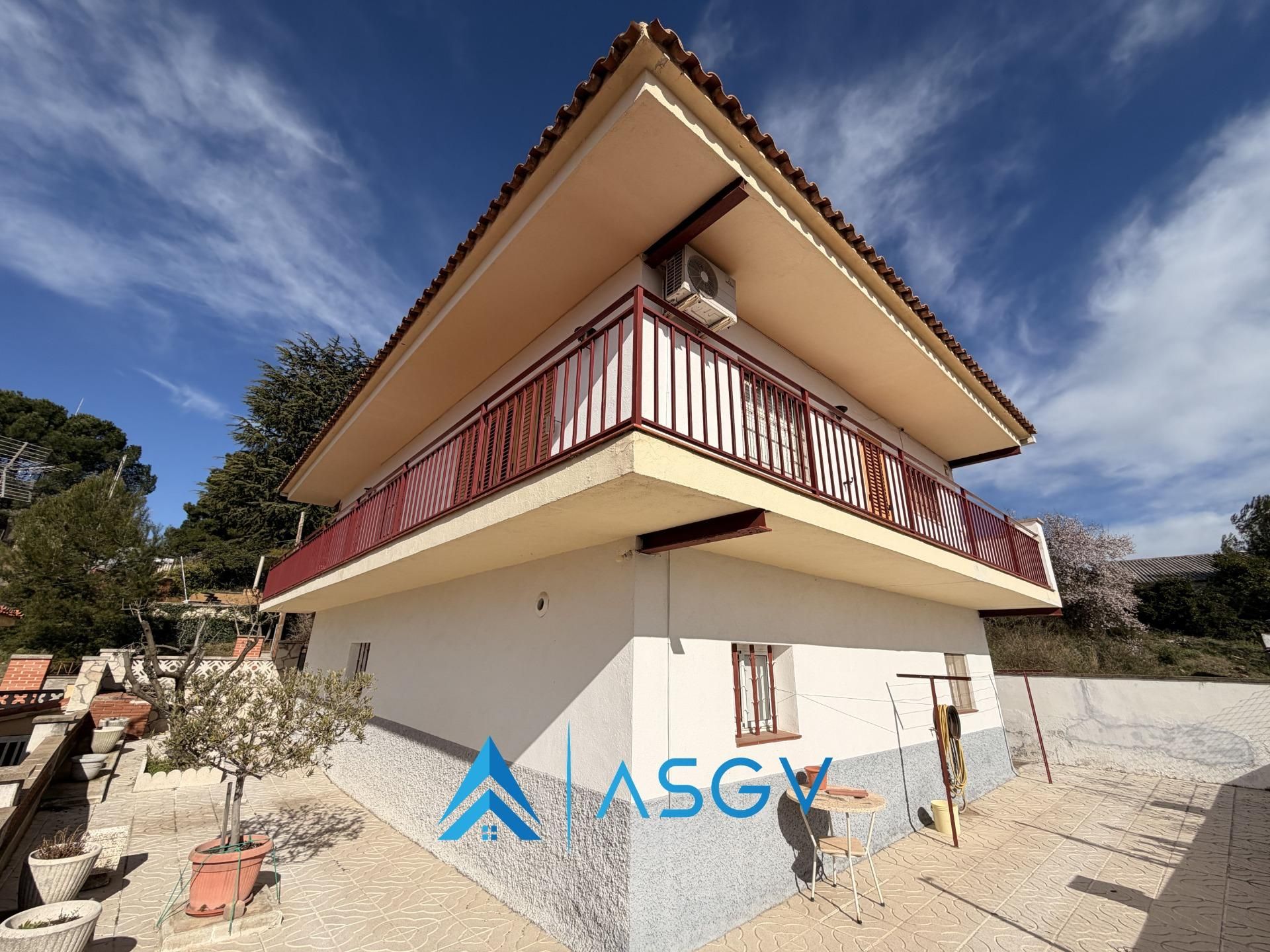 Vista exterior de Casa o chalet en venta en Vallbona d'Anoia con Aire acondicionado y Parquet