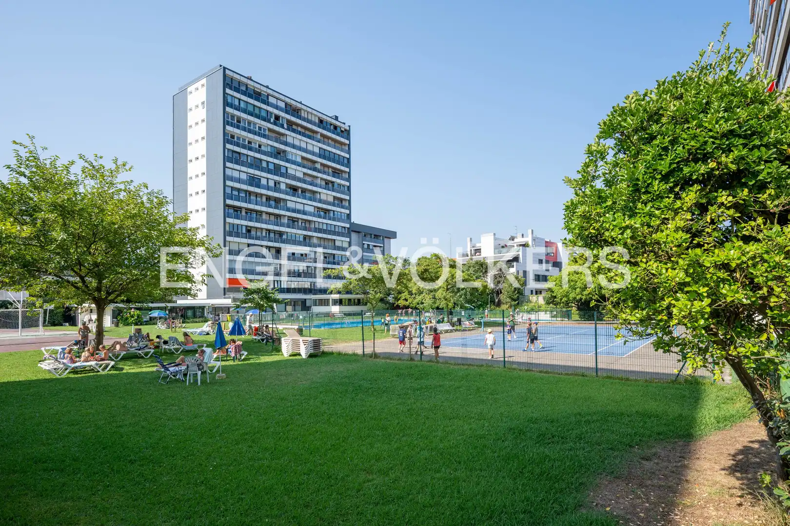 Exterior view of Study for sale in Zarautz  with Heating, Private garden and Swimming Pool