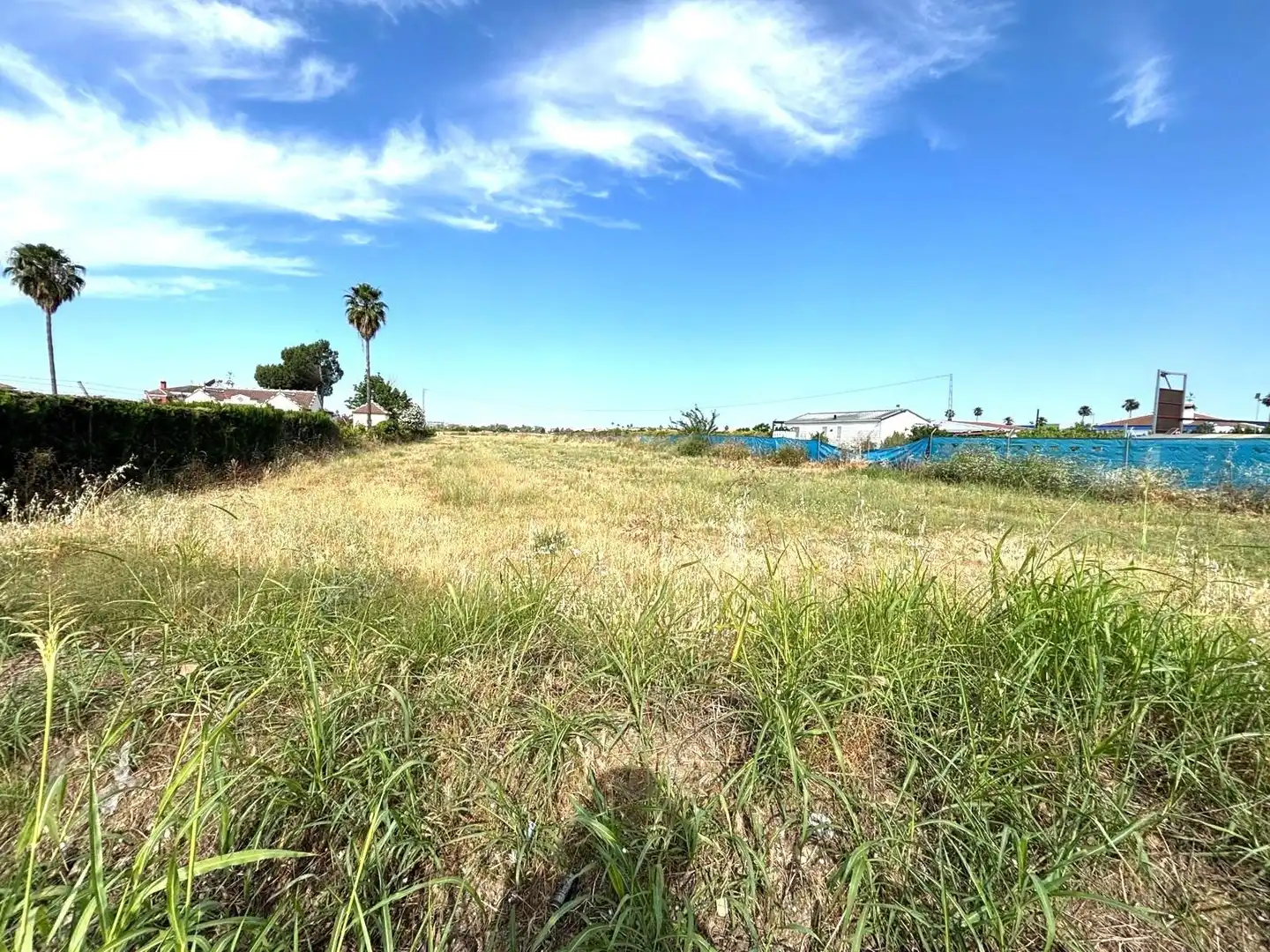Residential land for sale in Guillena pueblo