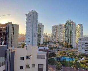 Vista exterior de Apartament en venda en Villajoyosa / La Vila Joiosa amb Aire condicionat i Terrassa