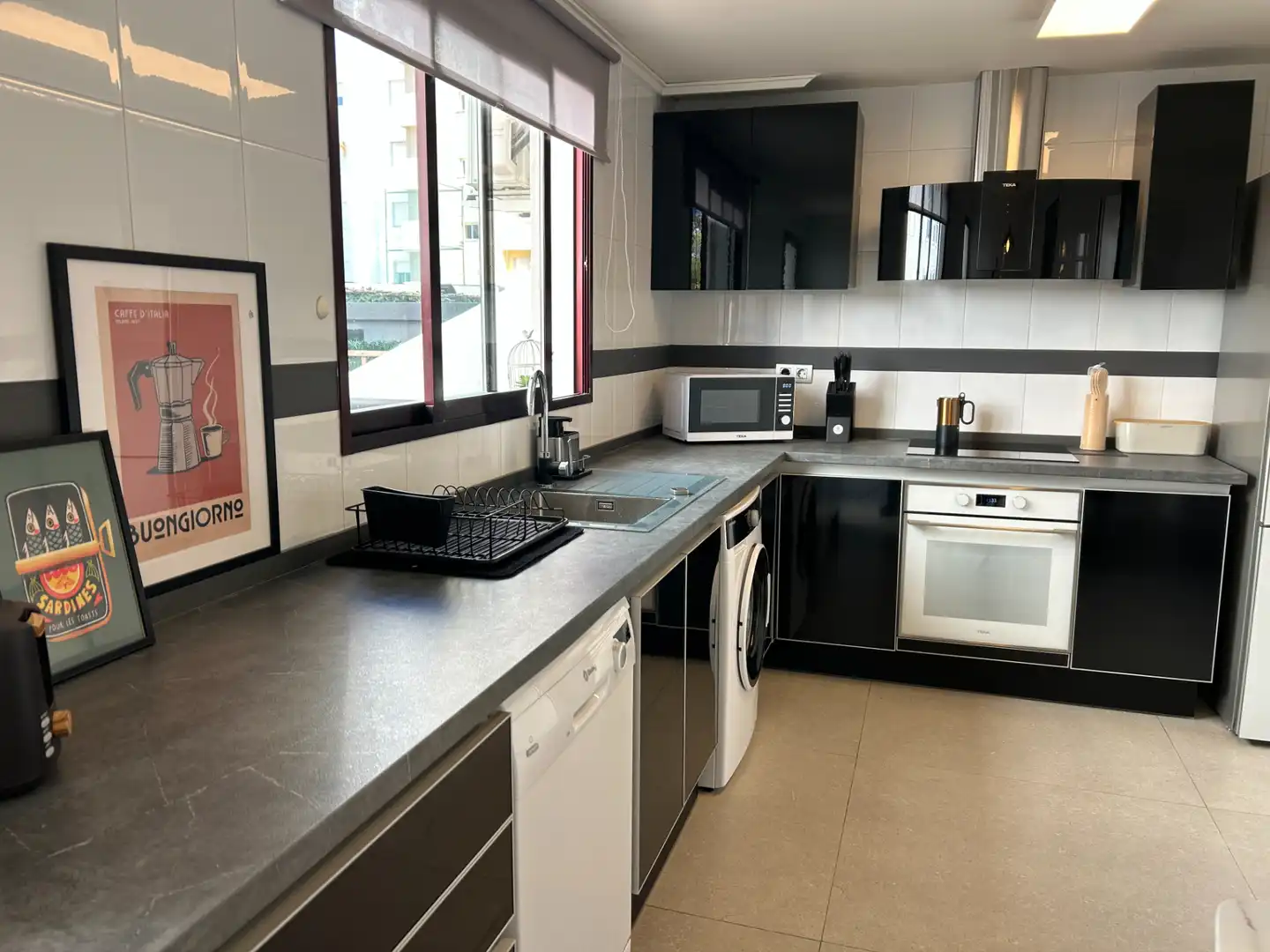 Kitchen of Detached homes for sale in Gandia  with Air Conditioner, Private garden and Terrace