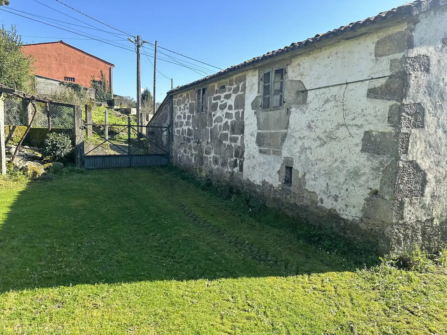 Vista exterior de Casa o xalet en venda en Teo amb Jardí privat