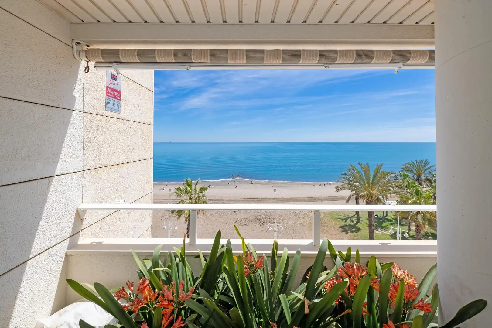Terrassa de Pis en venda en Málaga amb Aire condicionat, Calefacció i Jardí privat