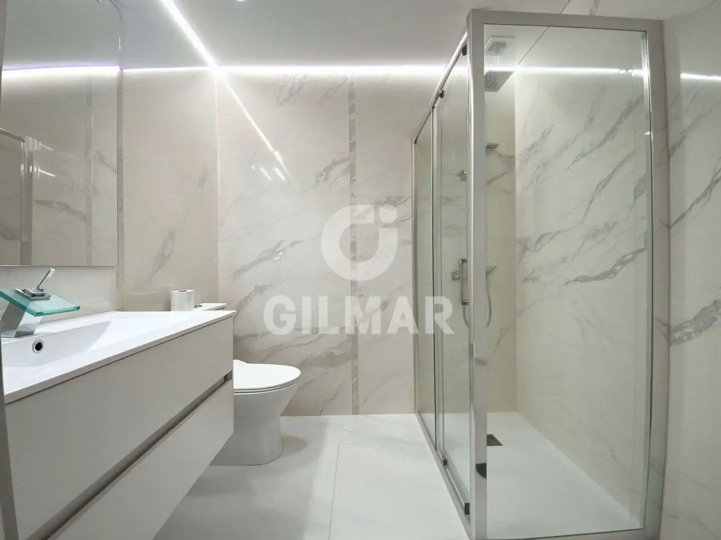 Baño de Piso en venta en Arona con Amueblado y Balcón