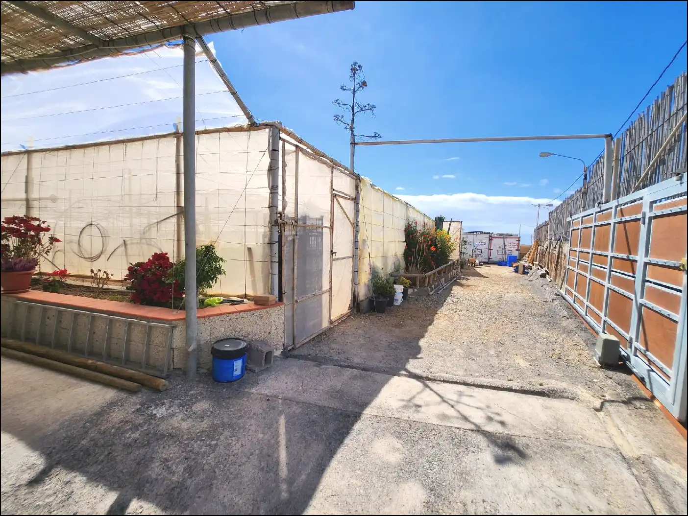 Vista exterior de Finca rústica en venda en Arico amb Terrassa i Moblat