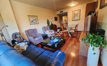 Living room of Flat for sale in  Logroño  with Air Conditioner, Terrace and Swimming Pool