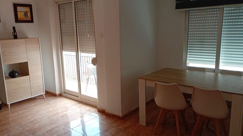 Foto 3 de Piso de alquiler en Milagros Mestre Esteve, Plaza Castelar - Mercado Central, Elda