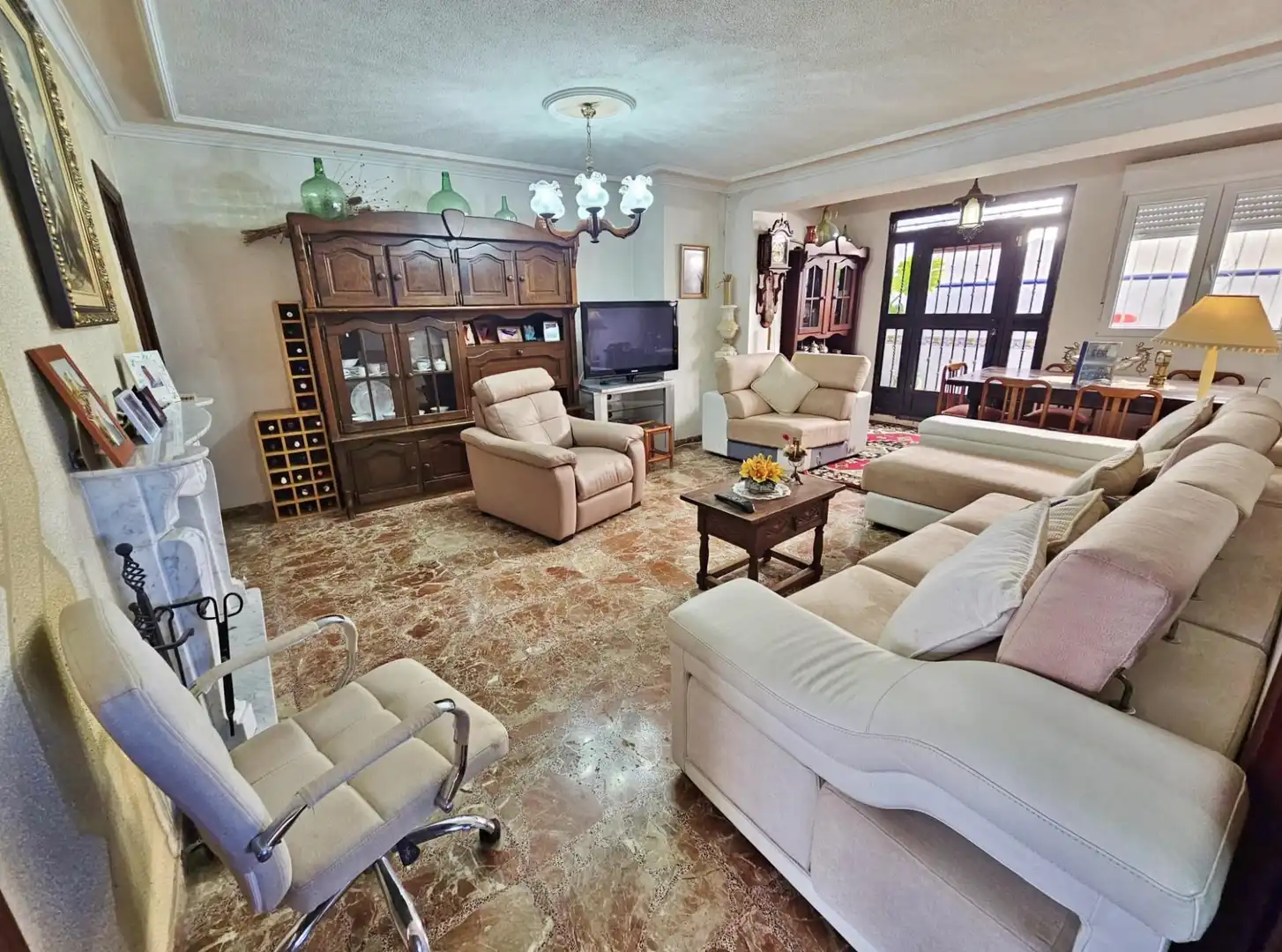 Sala de estar de Finca rústica en venta en Alicante / Alacant