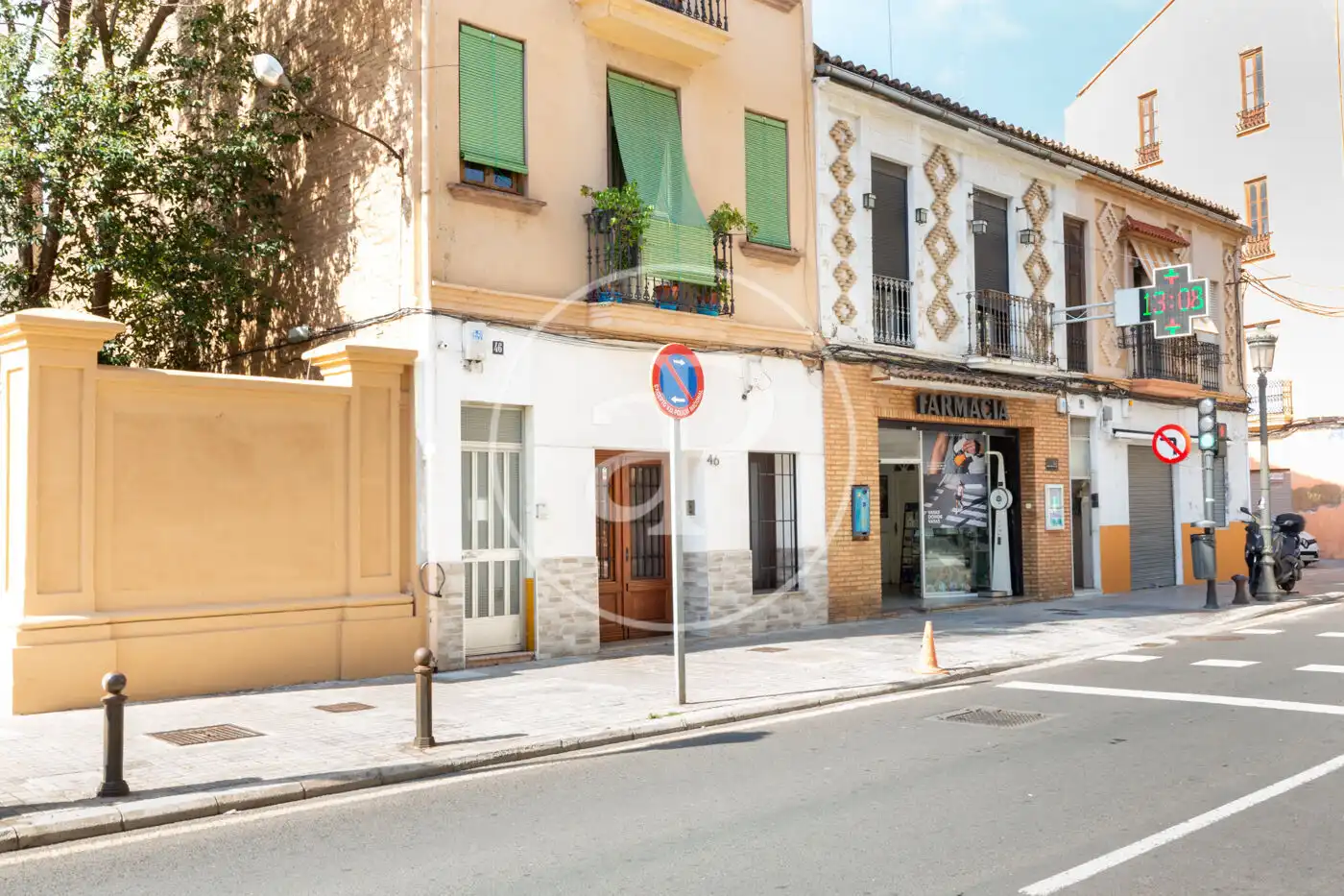 Exterior view of Flat for sale in Valencia  with Air Conditioner, Heating and Private garden