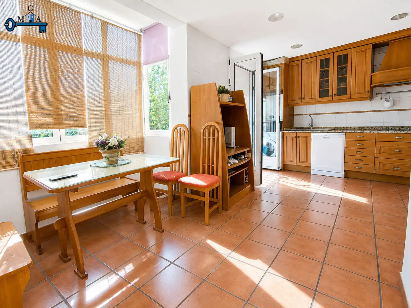 Küche von Wohnung zum Verkauf in Fuenlabrada mit Klimaanlage, Heizung und Parkett