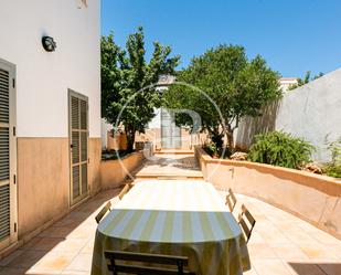 Vista exterior de Casa o xalet de lloguer en Manacor amb Aire condicionat, Terrassa i Traster