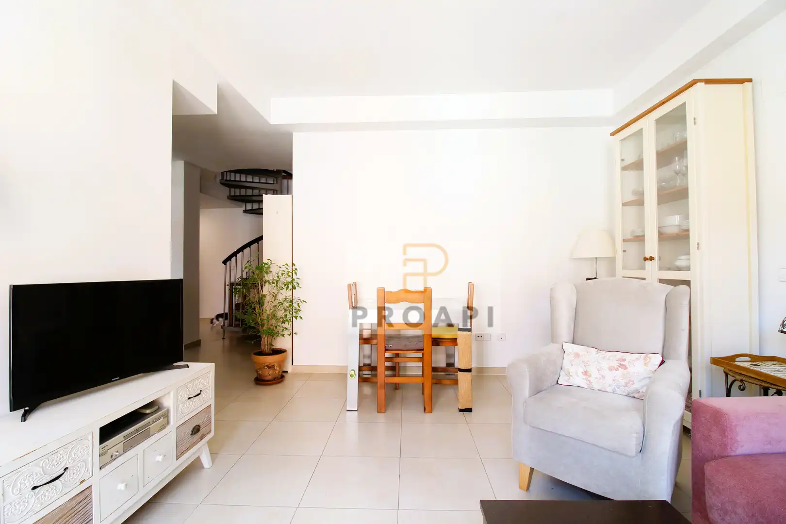 Wohnzimmer von Wohnung zum Verkauf in Girona mit Balkon