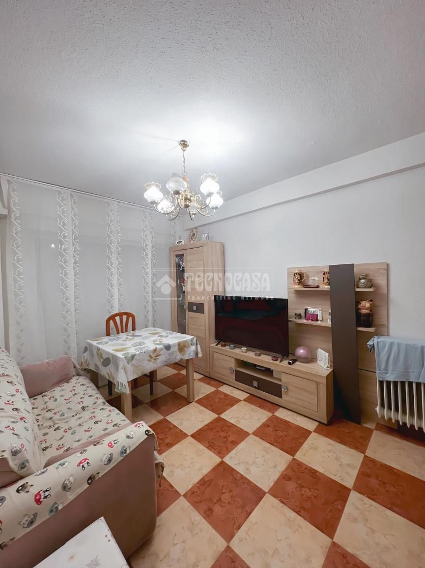 Living room of Flat for sale in  Madrid Capital  with Air Conditioner, Heating and Terrace