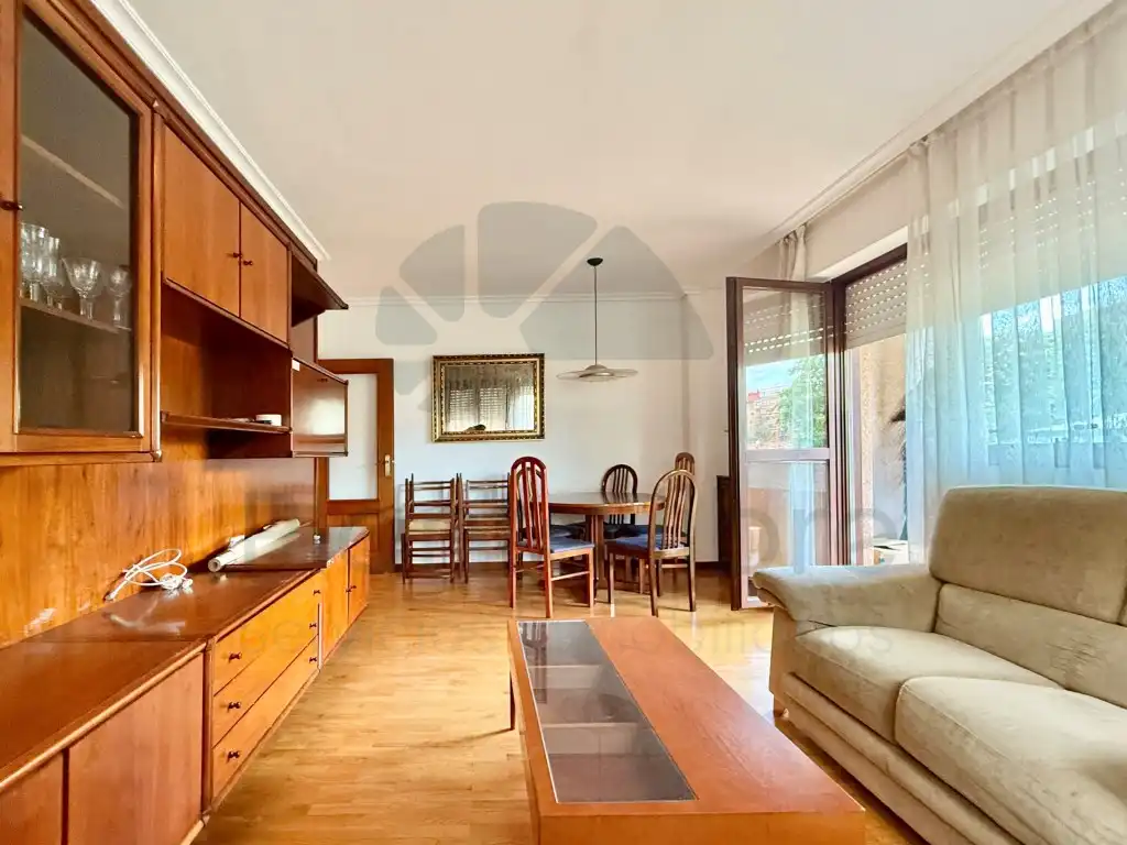 Living room of Flat for sale in  Logroño  with Air Conditioner and Balcony