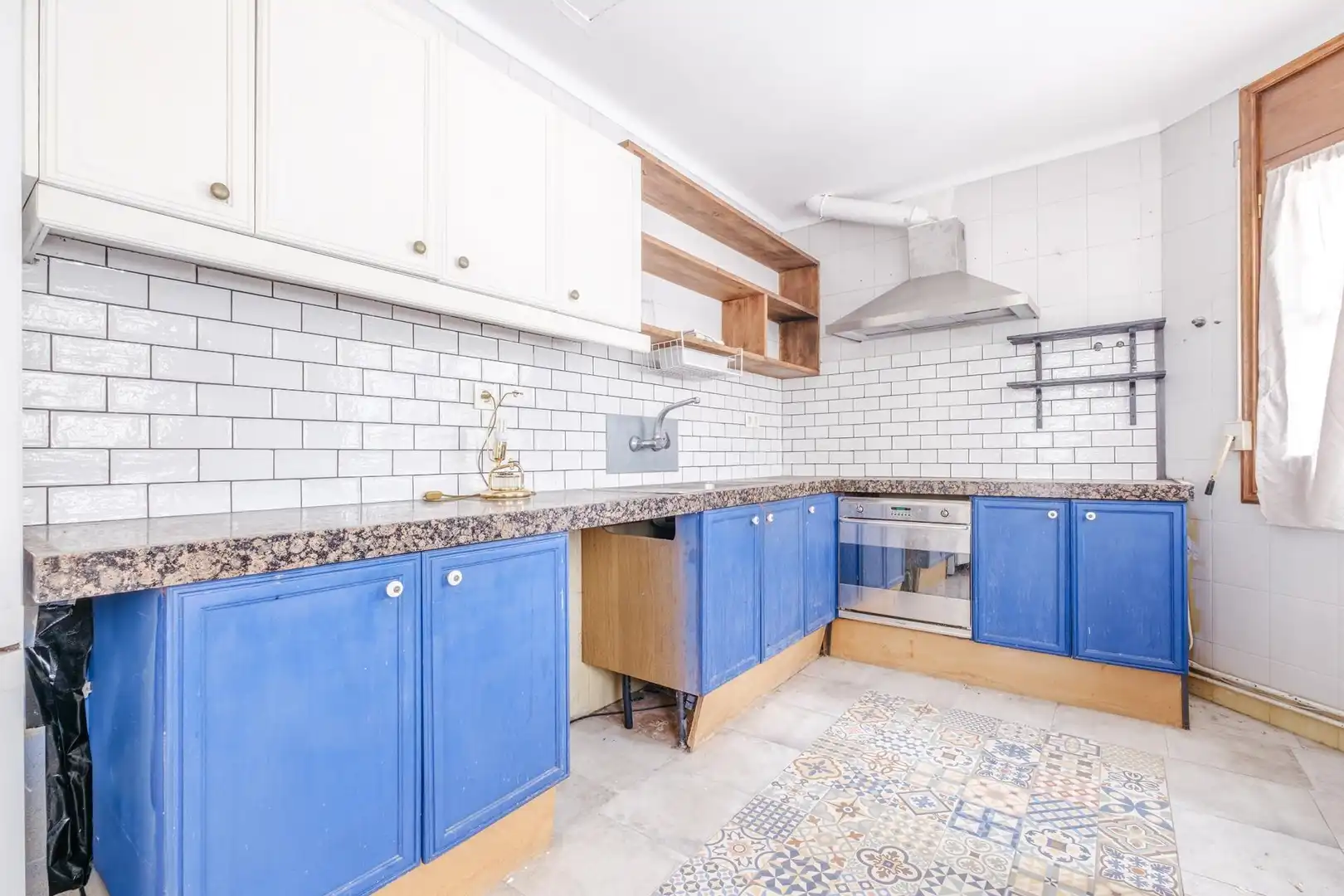 Kitchen of Houses for sale in Terrassa  with Air Conditioner, Heating and Private garden