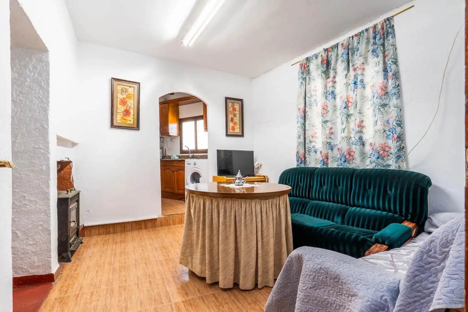 Sala d'estar de Finca rústica en venda en Caniles