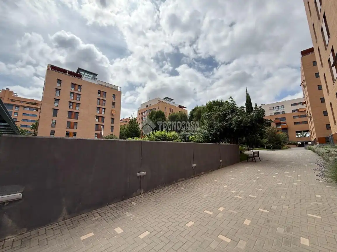 Vista exterior de Piso en venta en Madrid con Aire acondicionado, Calefacción y Parquet