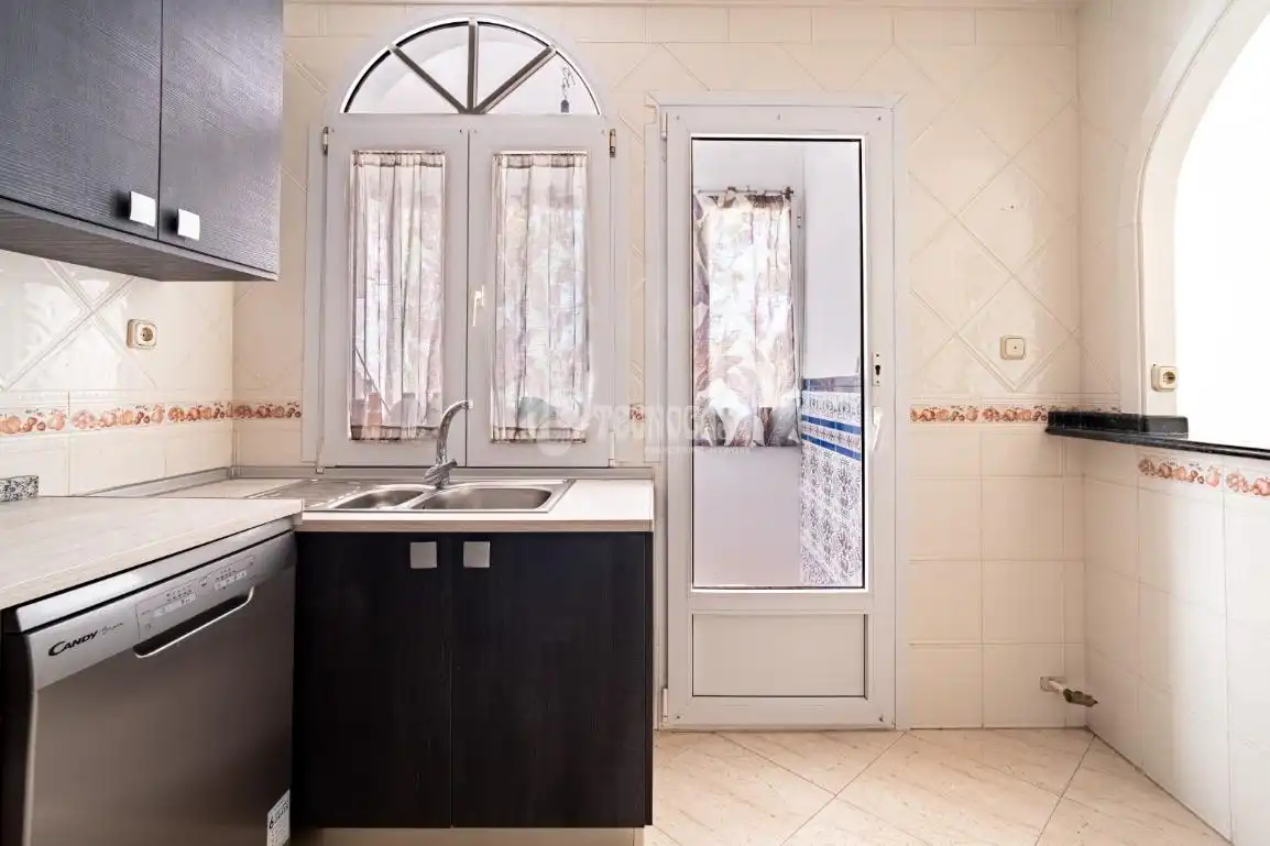 Kitchen of Flat for sale in Padul  with Air Conditioner, Heating and Terrace