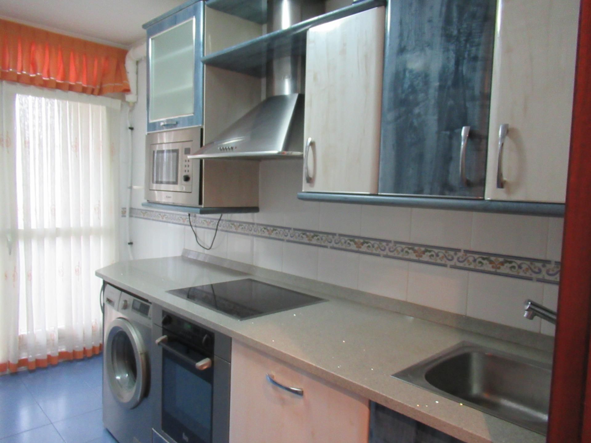 Küche von Wohnung zum Verkauf in Lemoa mit Heizung, Terrasse und Abstellraum